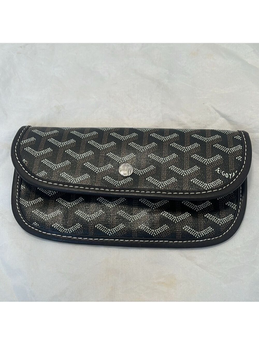 Goyard Pouch